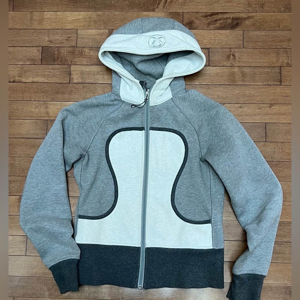 Lululemon Vintage Scuba hoodie